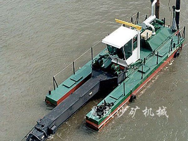 挖（wā）泥船1.jpg