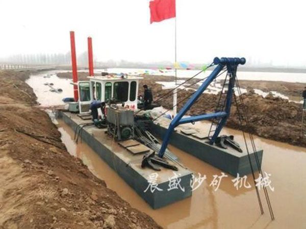 挖（wā）泥船6.jpg