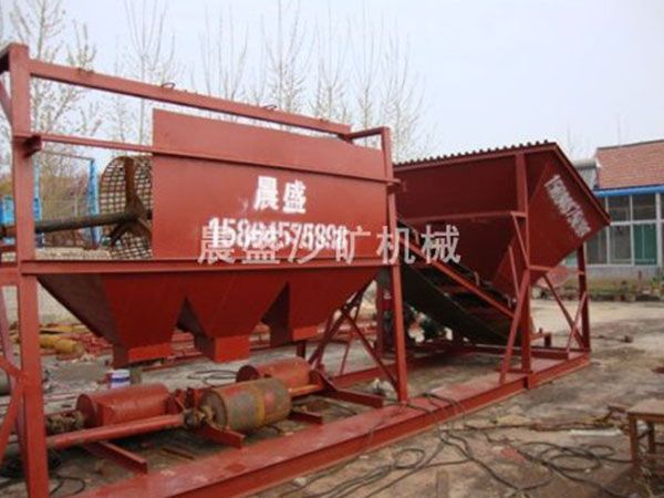多傳送篩（shāi）沙機.jpg