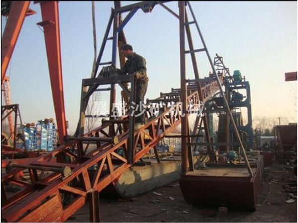 挖沙船製作