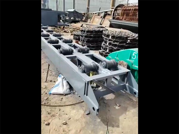 勾機鏈條提（tí）升機（挖機鏈條洗沙機）